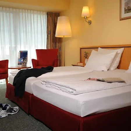 Am Gendarmenmarkt Отель 4*